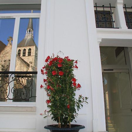 Le Cesar Hotel Provins Exterior foto